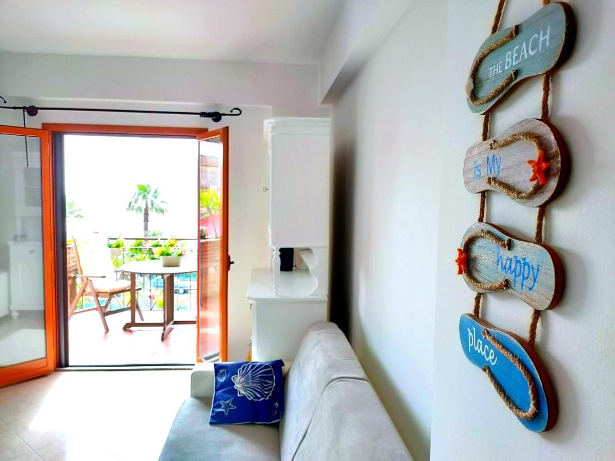 Taormina By The Sea Apartment Мацео Екстериор снимка